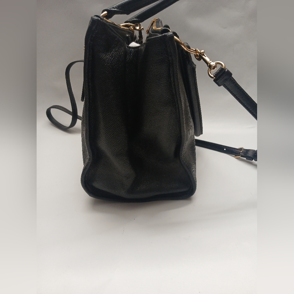 Coach Elegant Black Leather Crossbody  Bag - Picture 7 of 16